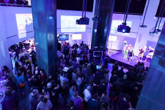 slide_404942_5044322_compressed